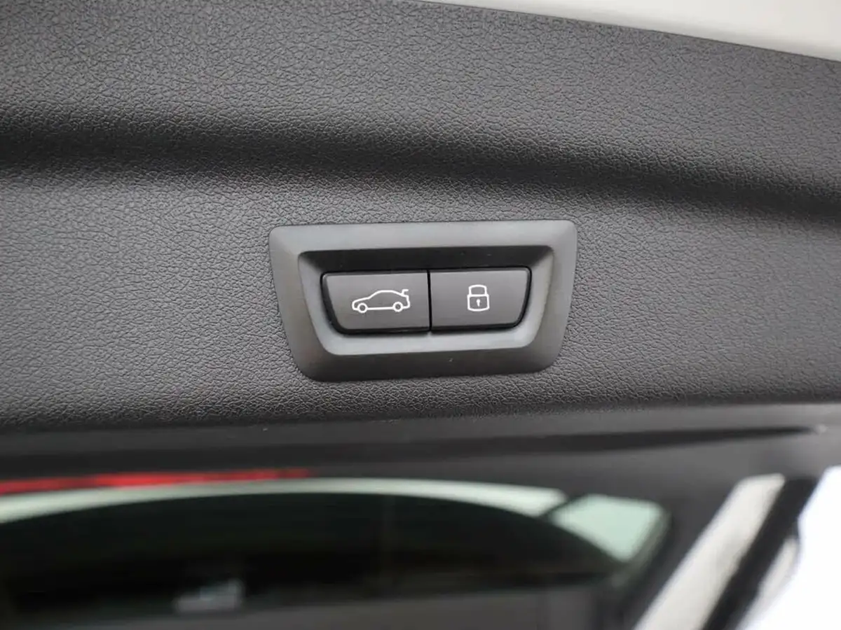 2023-bmw-2-series-15-220i-m-sport-big-10