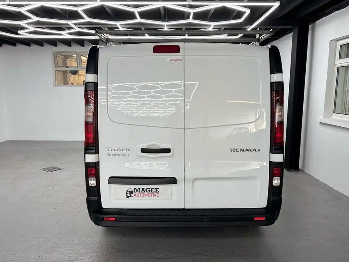 2022-renault-trafic-20dci-sl28-150-business-big-6