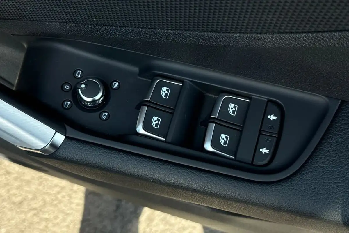 2021-audi-q2-15-35-tfsi-s-line-big-20