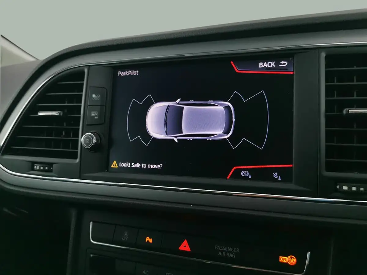2020-seat-leon-10-tsi-se-dynamic-115ps-hatchback-big-20