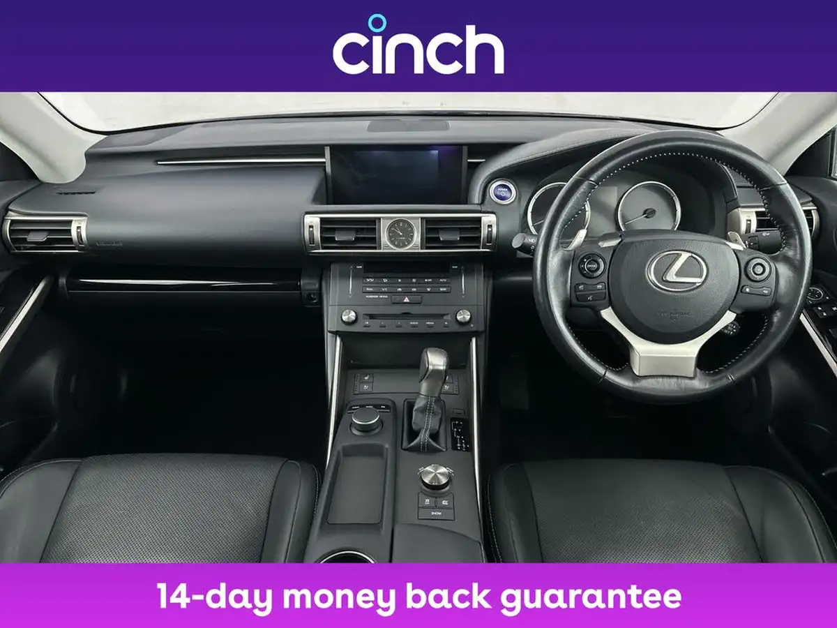 2016-lexus-is-300h-25-advance-big-14