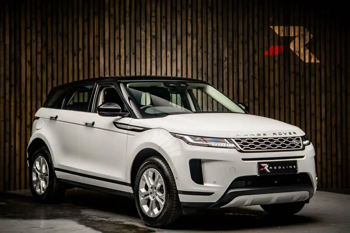 2021-land-rover-range-rover-evoque-15-p300e-s-big-0