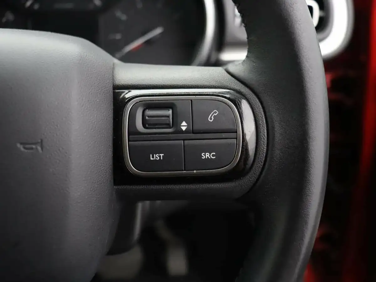 2021-citroen-c3-12-puretech-shine-plus-110ps-eat6-big-33