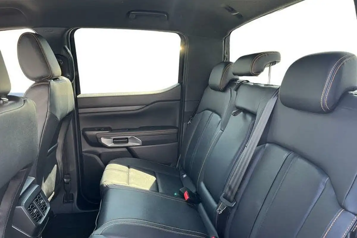 2025-ford-ranger-30-ecoblue-wildtrak-240pseu6e-big-10