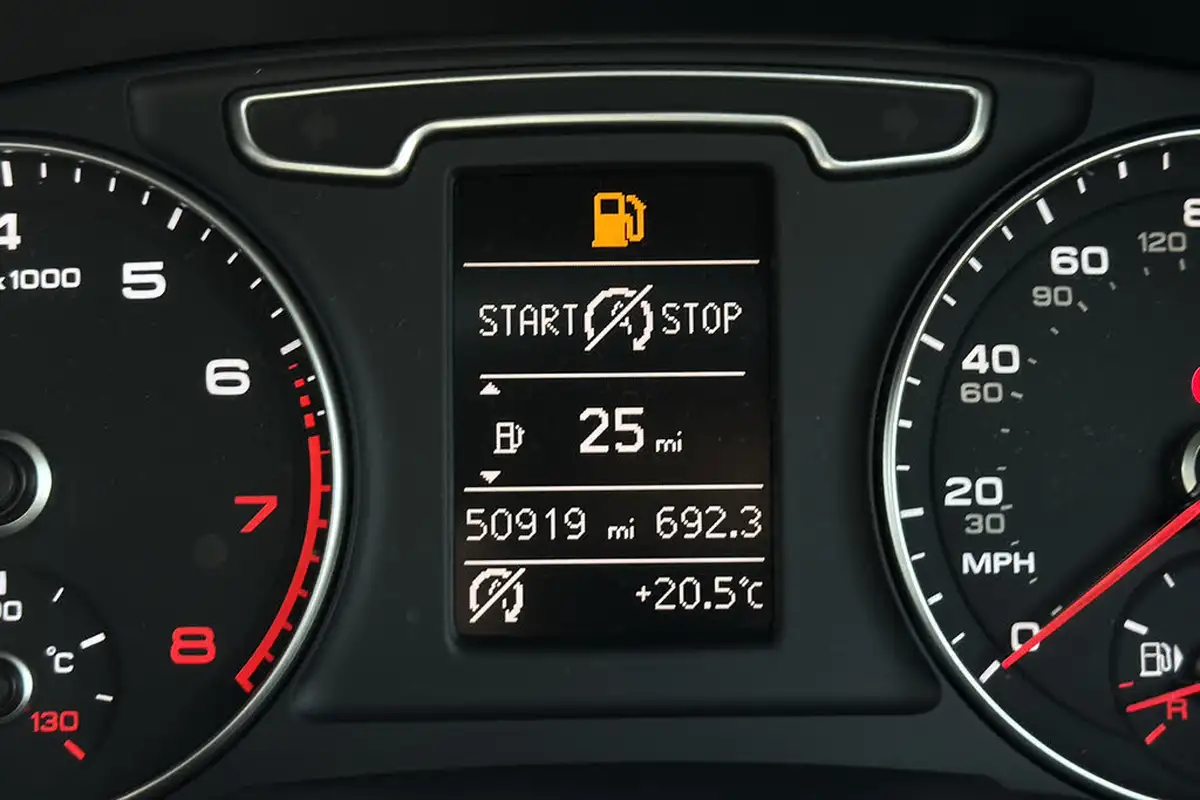 2014-audi-q3-20-quattro-s-line-169ps-tronic-big-13