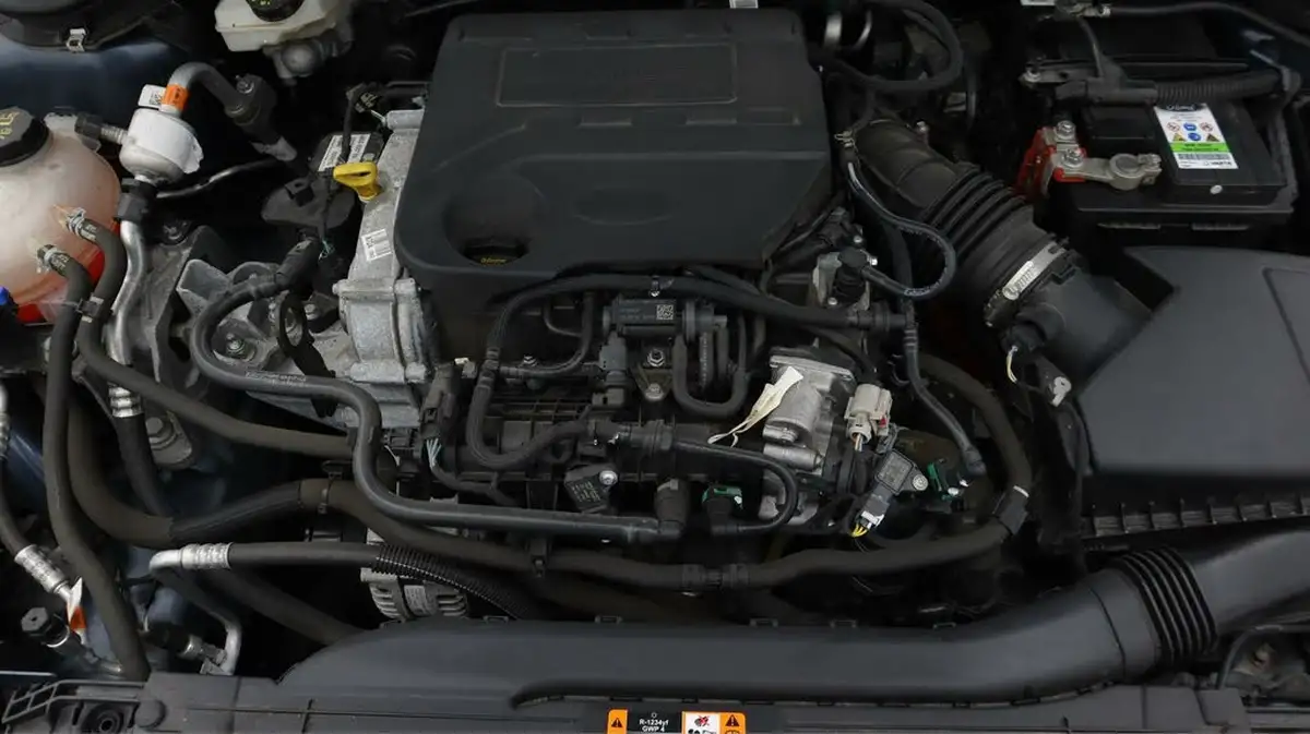 2020-ford-focus-10t-titanium-hatchback-auto-big-19