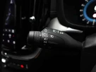 2021-volvo-xc60-20-b5-r-design-pro-awd-small-40