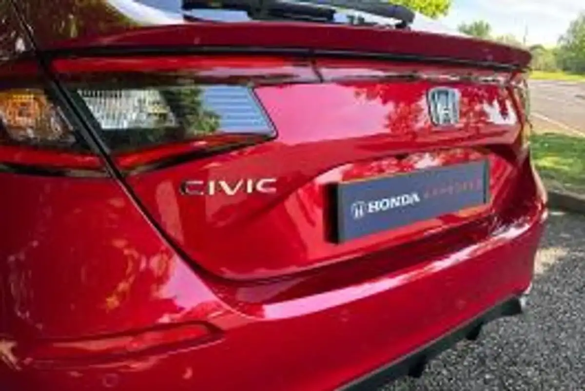 2024-honda-civic-20-i-mmd-advance-big-32