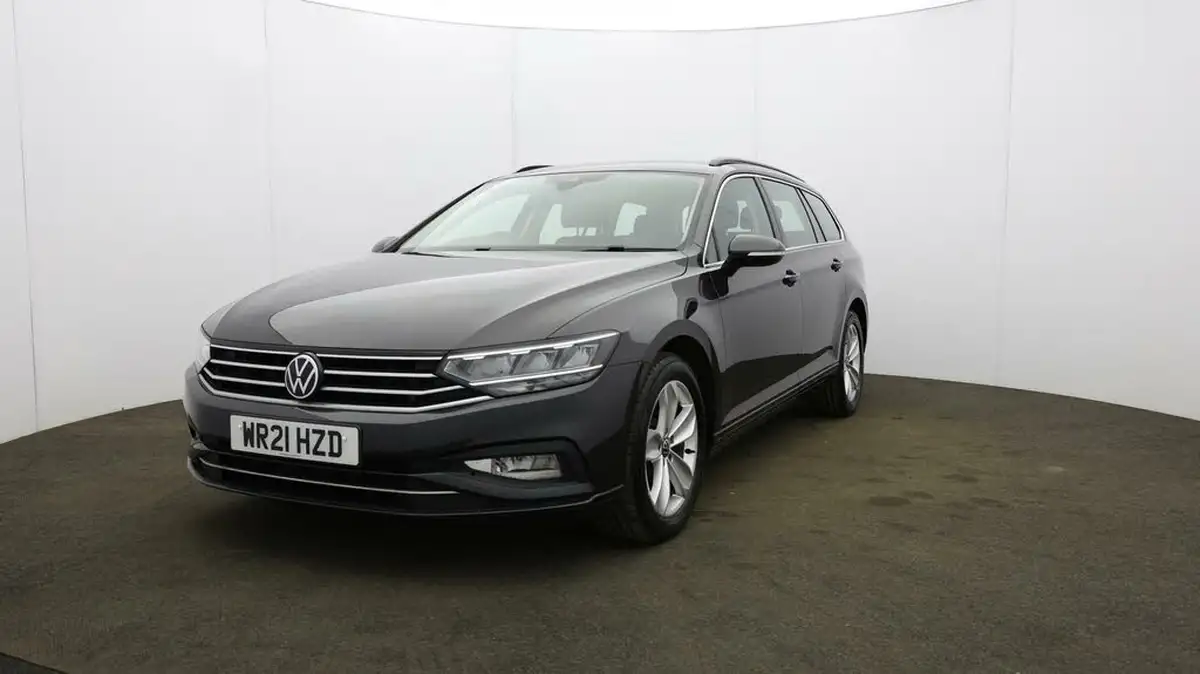 2021-volkswagen-passat-20tdi-se-nav-150ps-estate-5d-big-36