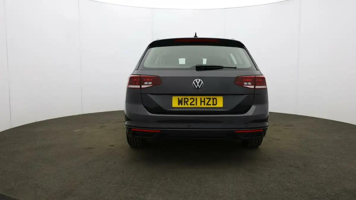 2021-volkswagen-passat-20tdi-se-nav-150ps-estate-5d-big-60