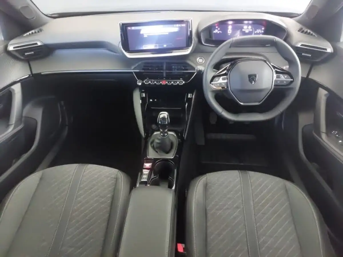 2024-peugeot-2008-suv-12-puretech-allure-130ps-big-2