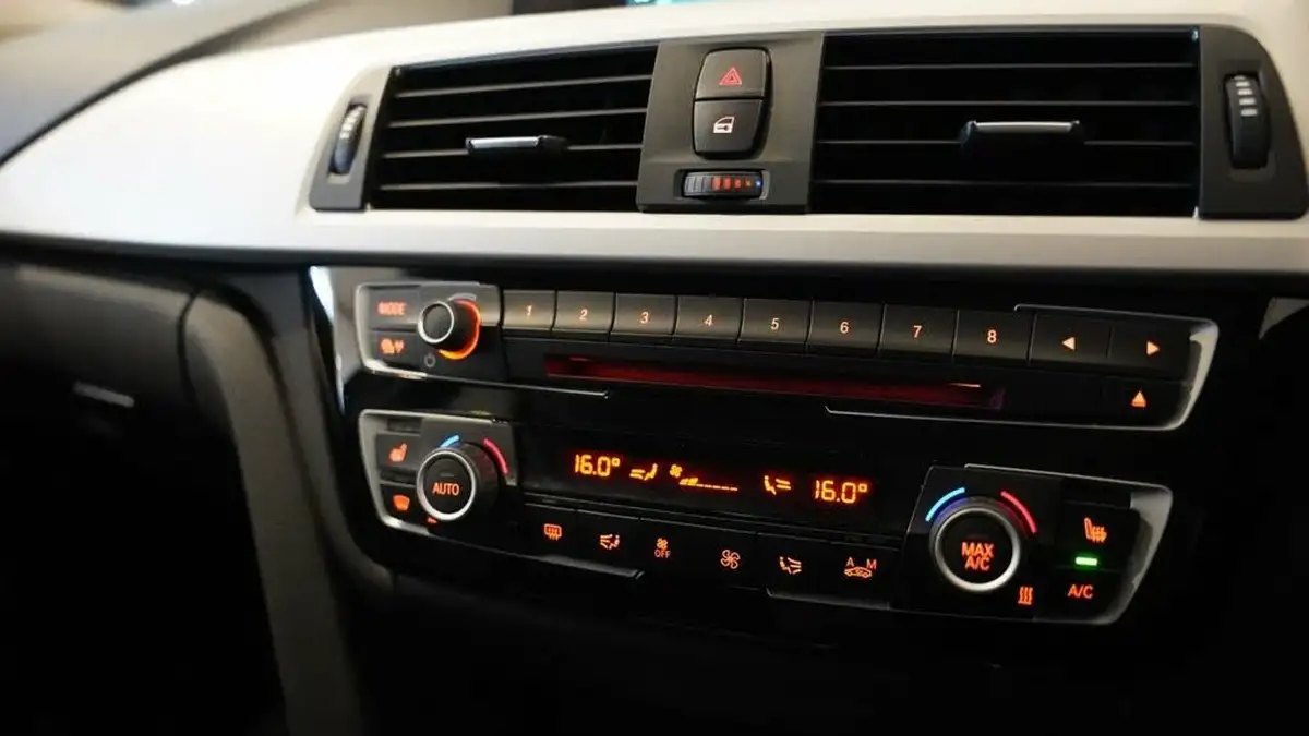 2019-bmw-3-series-20td-318d-se-150bhp-ss-touring-5d-big-28
