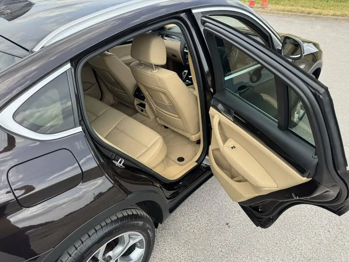 2015-bmw-x4-30td-xdrive30d-xline-big-14