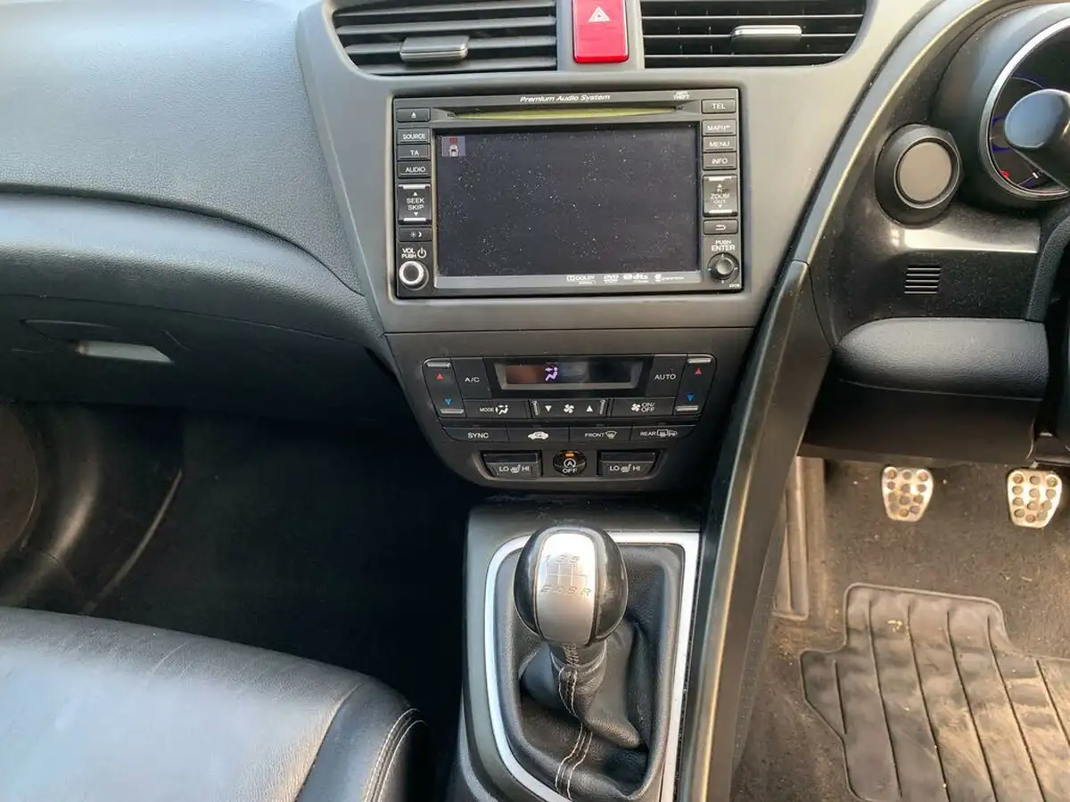 2013-honda-civic-16td-ex-big-21