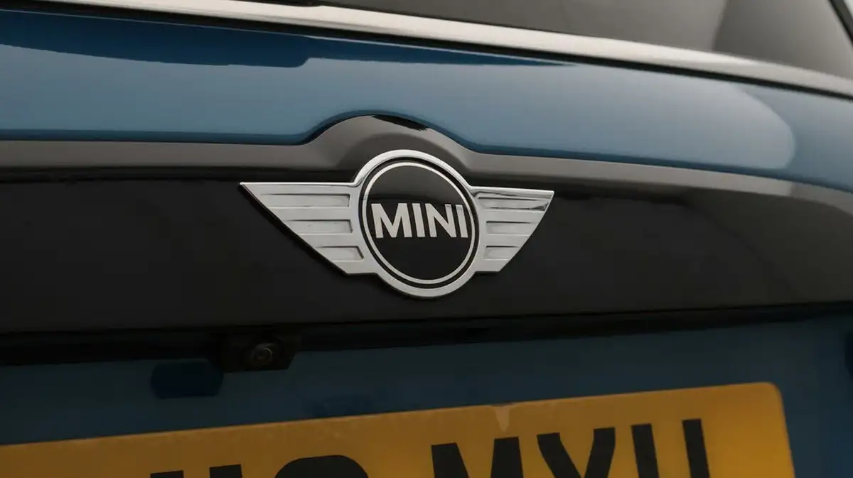 2018-mini-countryman-15-cooper-s-e-phev-ss-big-21