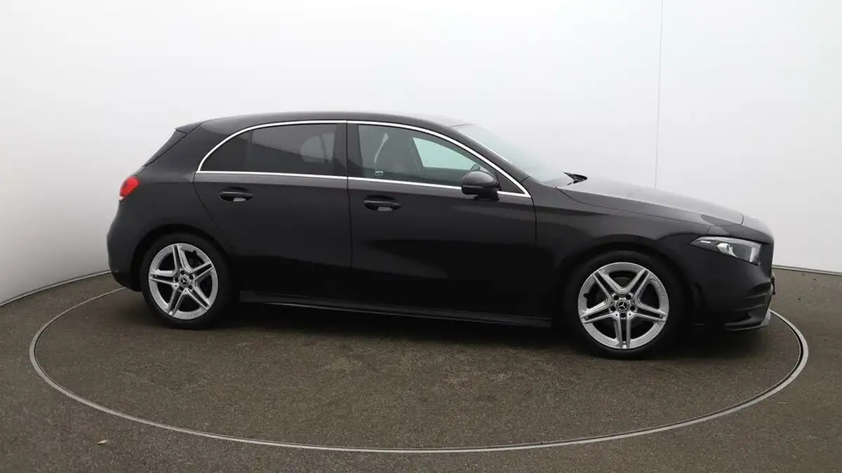 2020-mercedes-benz-a-class-13-a180-amg-line-executive-hatchback-5d-7g-dct-big-47