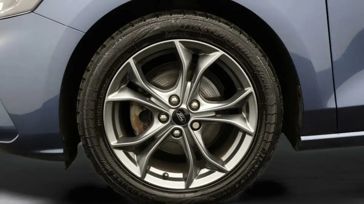 2021-ford-focus-10t-st-line-edition-125ps-hatchback-big-17