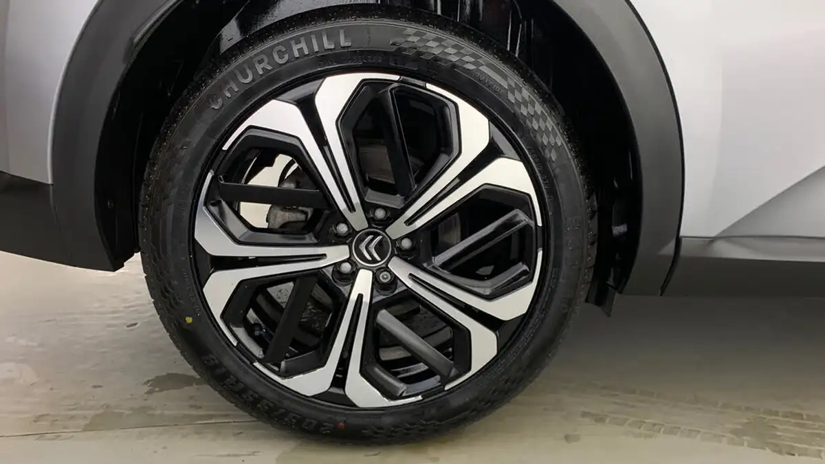 2023-citroen-c5-x-12-puretech-shine-big-21