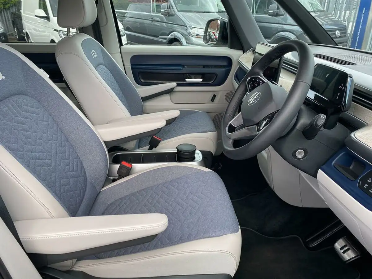 2024-volkswagen-idbuzz-e-style-standard-big-11