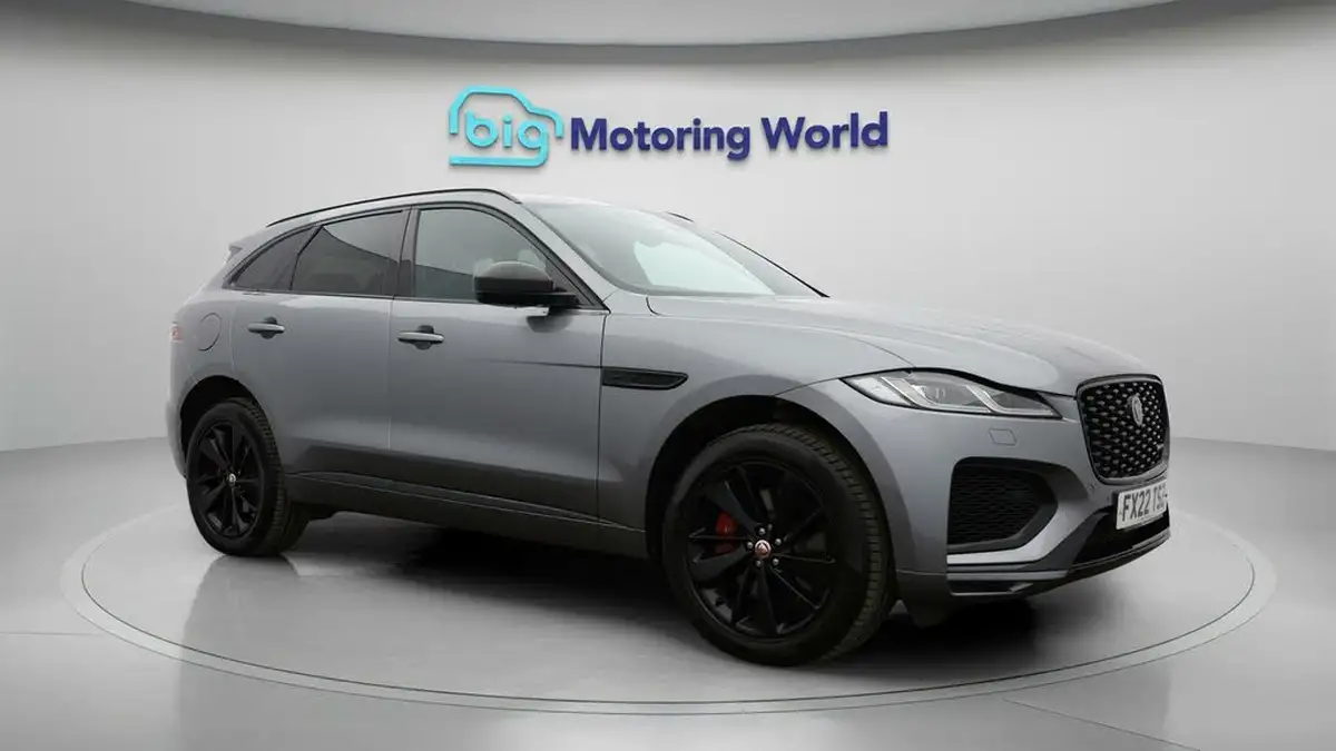 2022-jaguar-f-pace-20-p250-r-dynamic-black-big-0