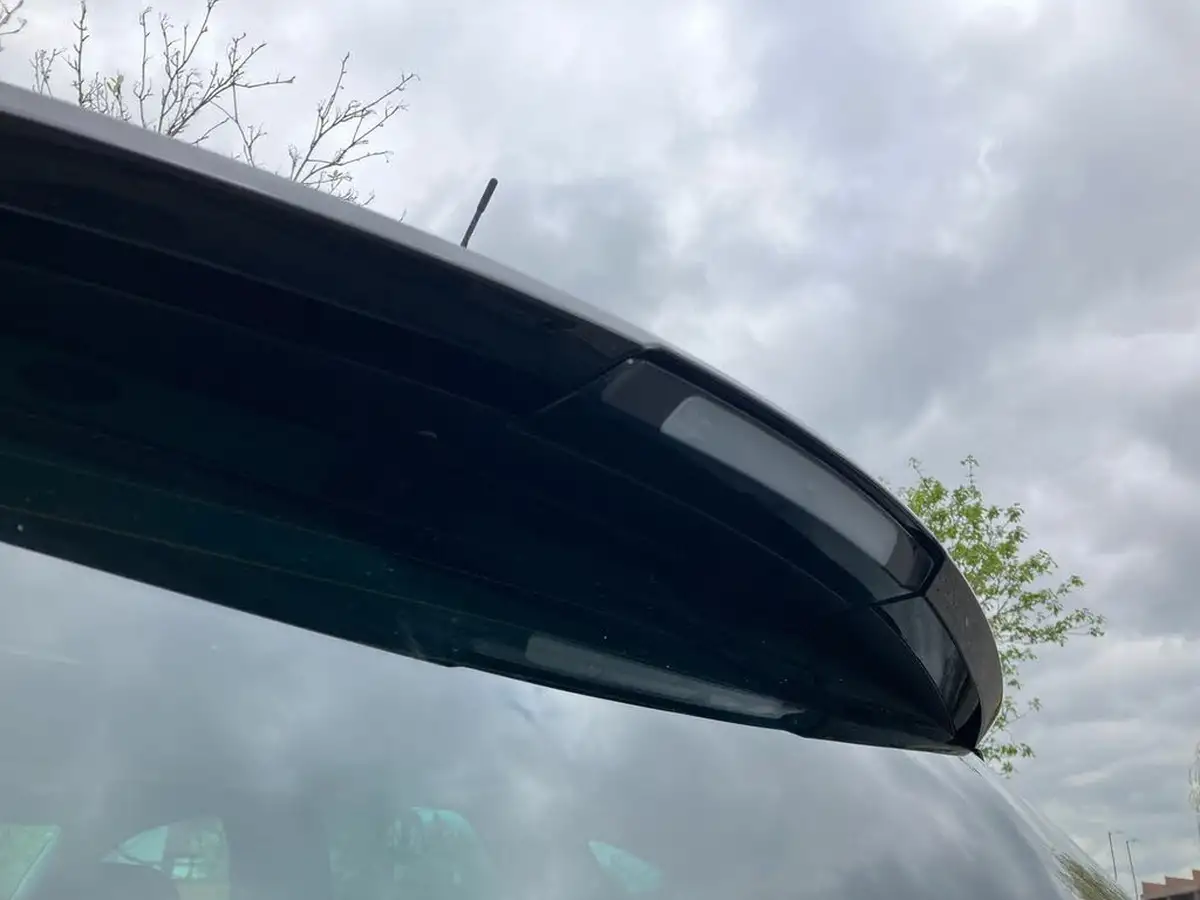 2022-vauxhall-crossland-12-ultimate-130ps-auto-big-59