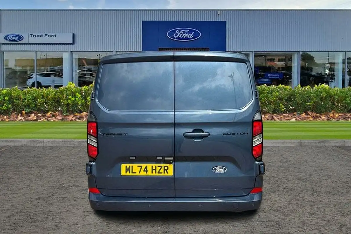 2023-ford-transit-custom-20tdci-300-l1h1-limited-136pseu6e-panel-van-1996cc-big-12