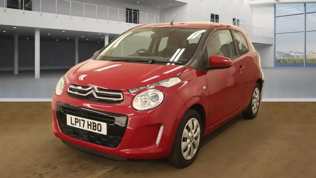 2017-citroen-c1-10-vti-feel-3d-big-2