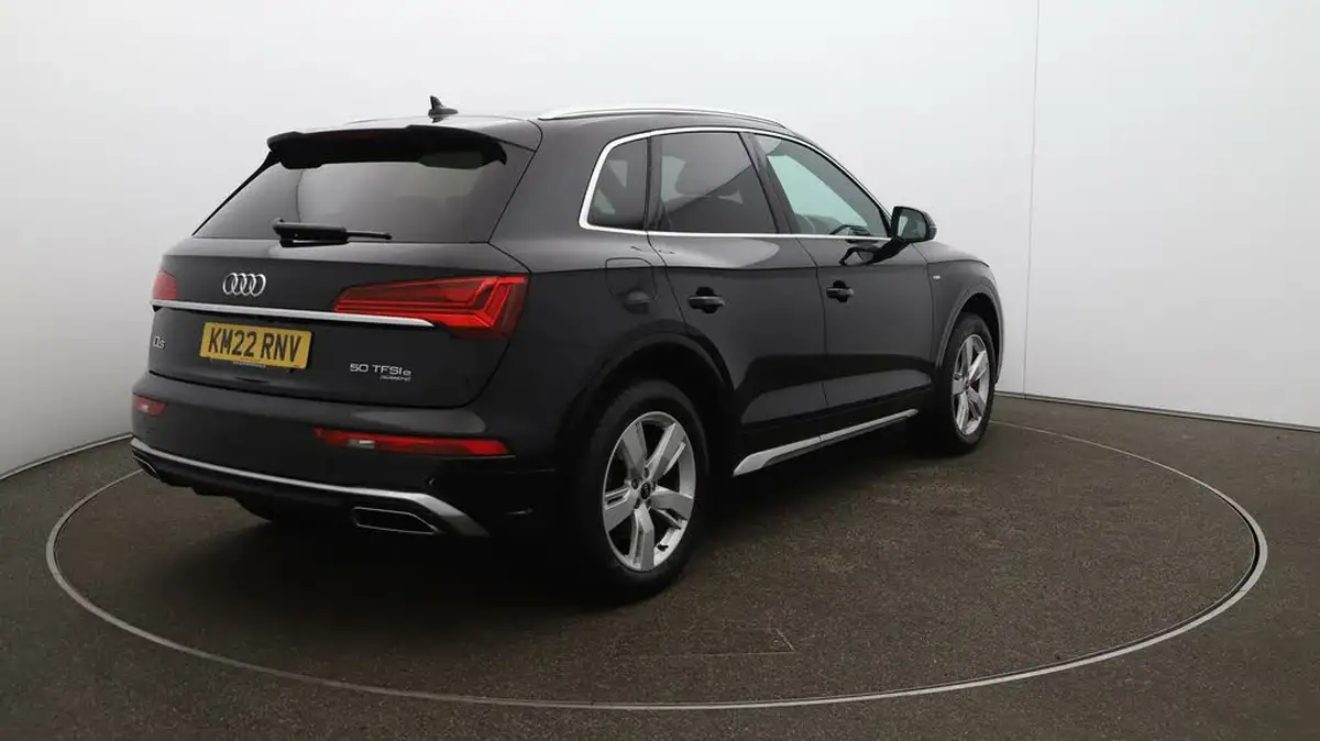 2022-audi-q5-20-50-tfsi-e-s-line-station-wagon-big-54
