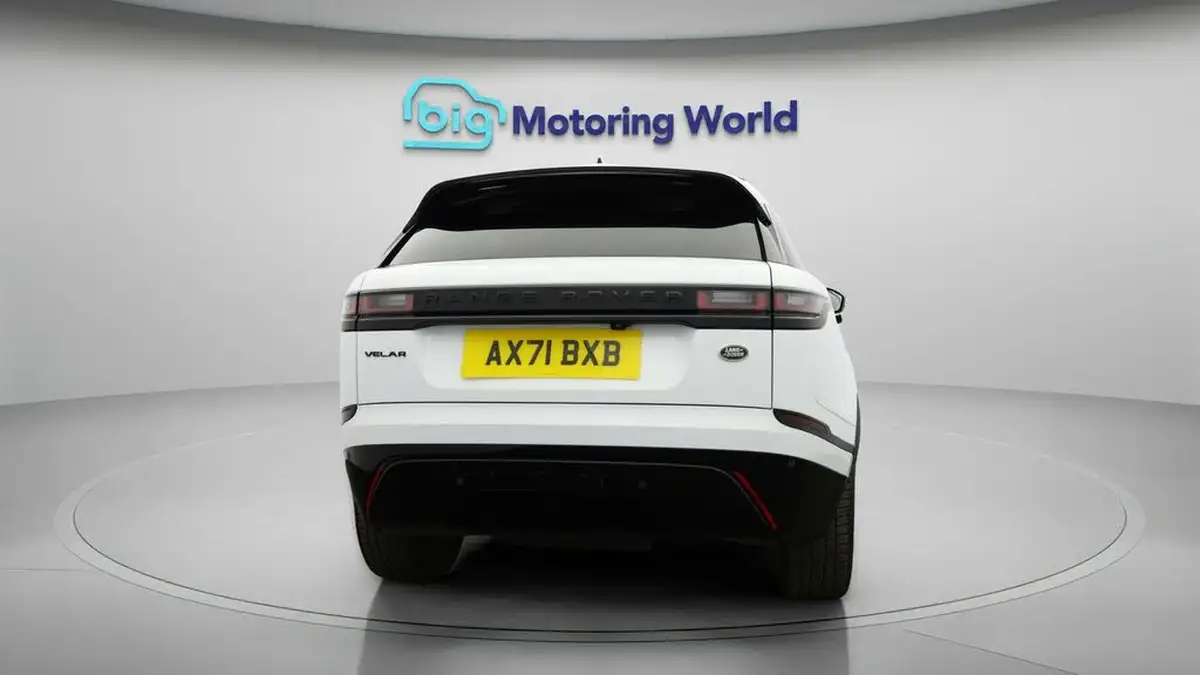 2022-land-rover-range-rover-velar-20-d200-r-dynamic-se-big-5