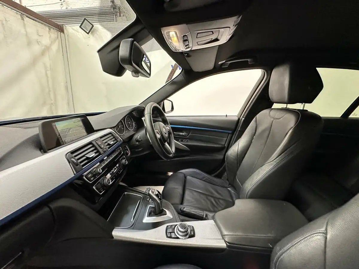 2017-bmw-3-series-20-320i-xdrive-m-sport-saloon-4d-auto-big-22