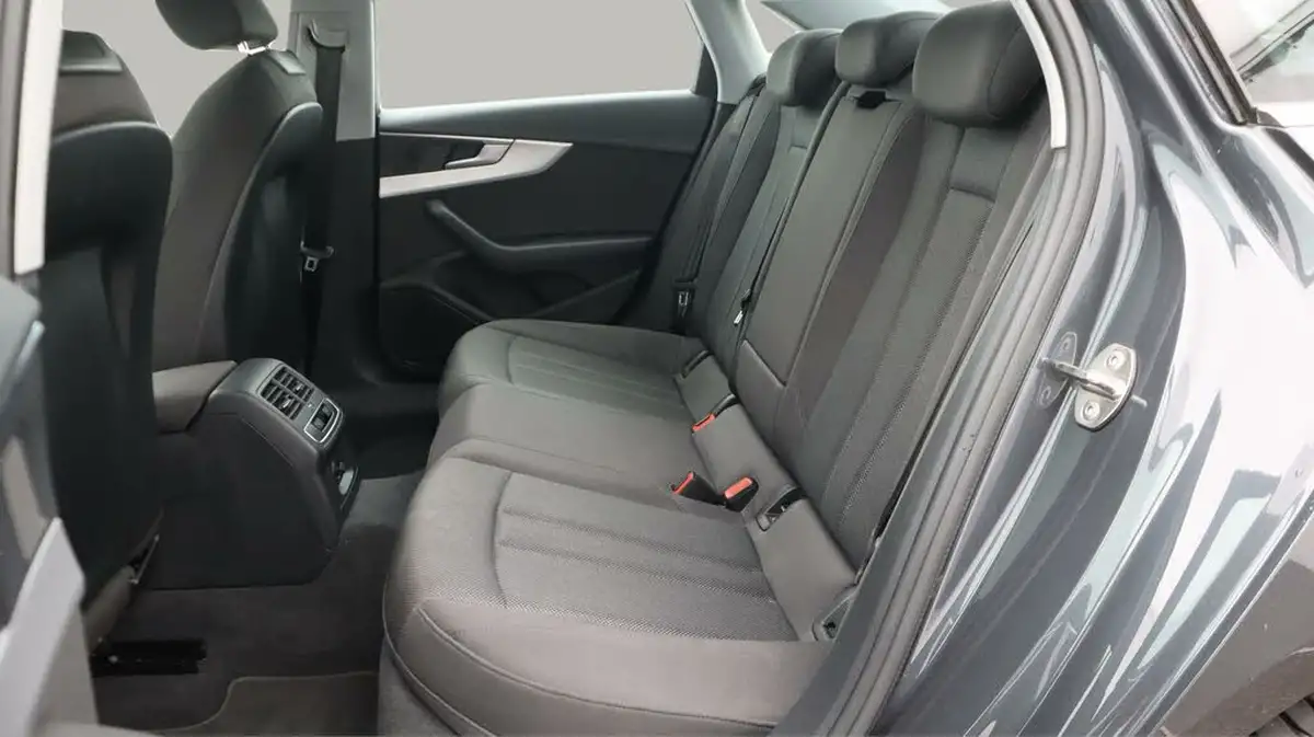 2020-audi-a4-20-35-tdi-technik-big-16