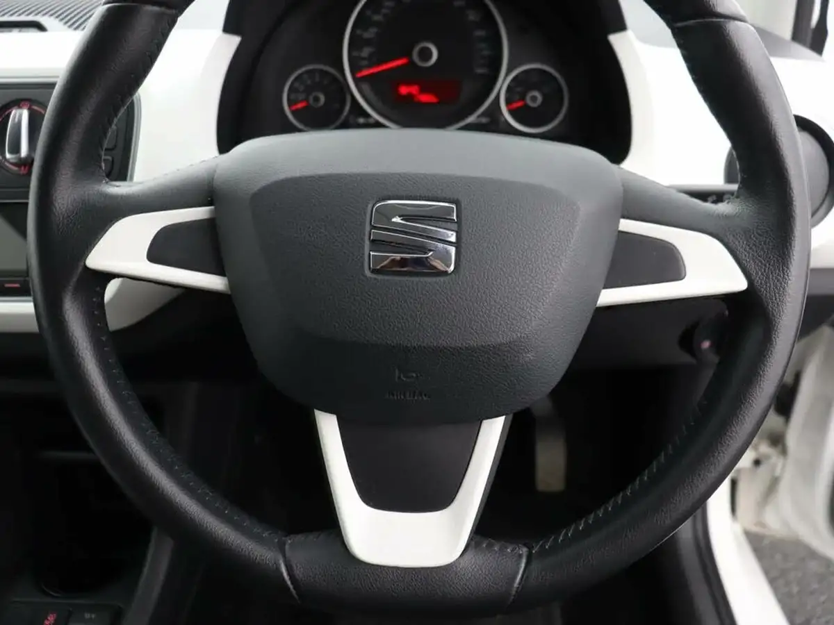 2017-seat-mii-10-design-mii-5d-big-33