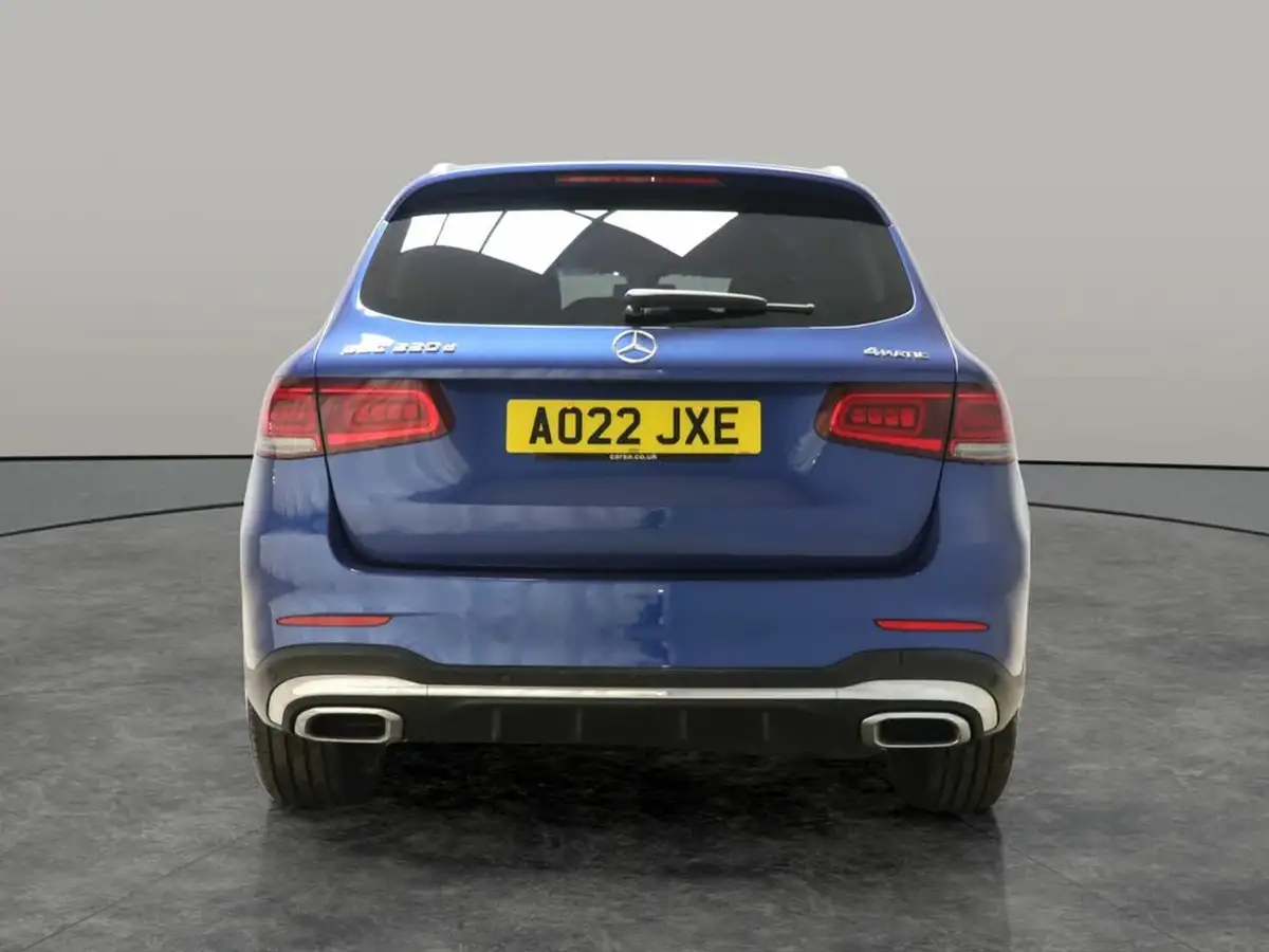 2022-mercedes-benz-glc-class-20d-glc220d-amg-line-195ps-station-wagon-5d-1950cc-4matic-plus-big-13