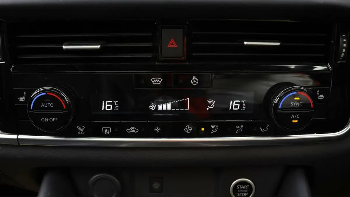 2022-nissan-qashqai-13-dig-t-tekna-140ps-big-11