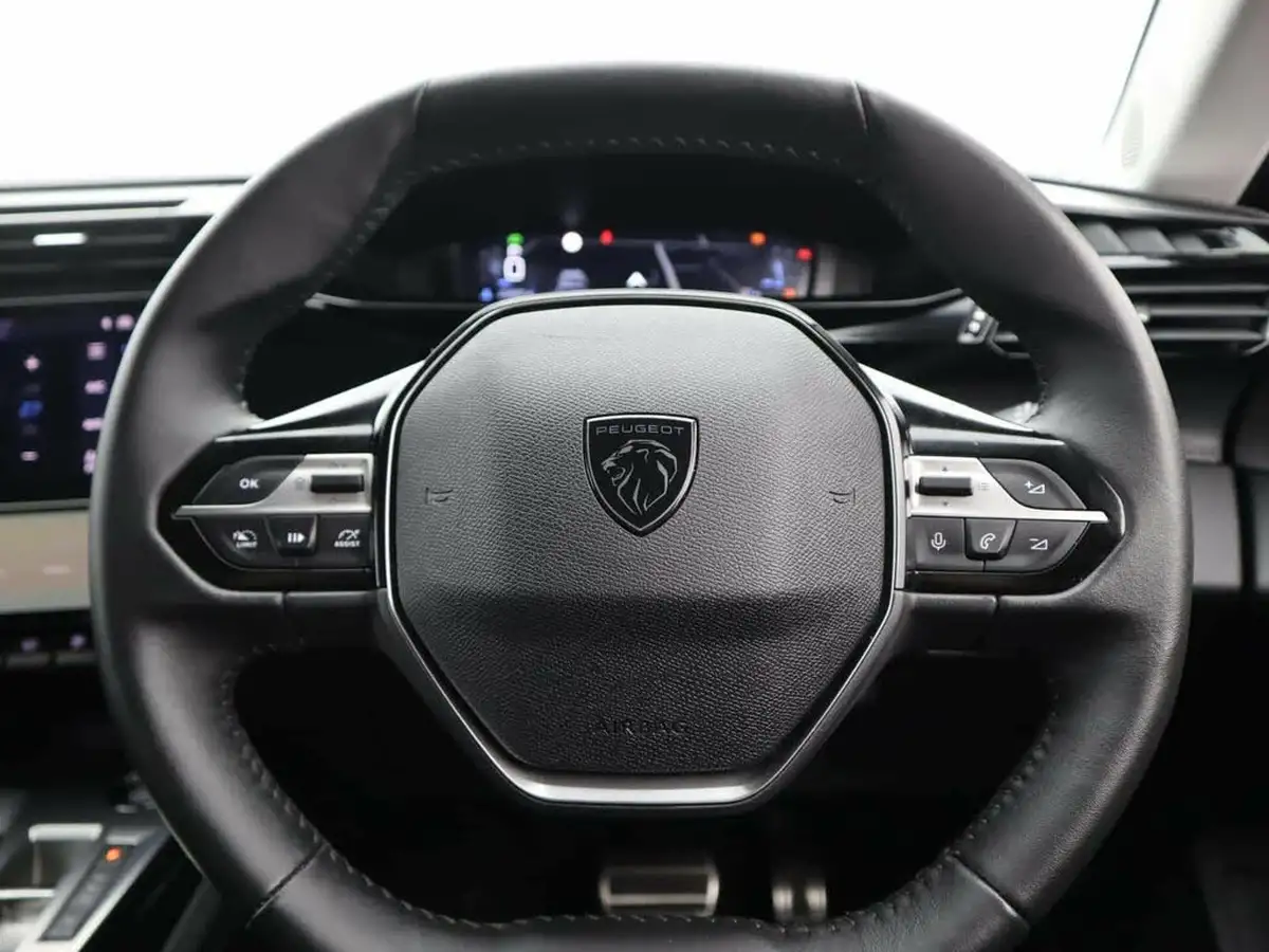 2023-peugeot-308-12-puretech-allure-premium-130ps-big-34