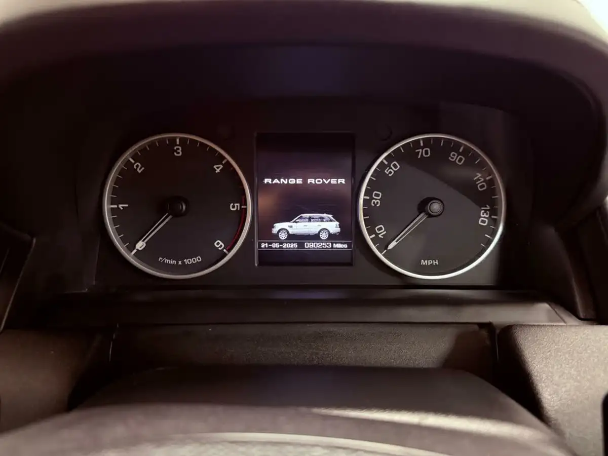 2013-land-rover-range-rover-sport-30-sd-v6-autobiography-sport-big-38
