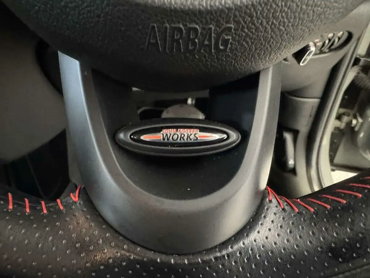 2017-mini-cooper-20-cooper-s-ss-hatchback-5d-sport-auto-big-22