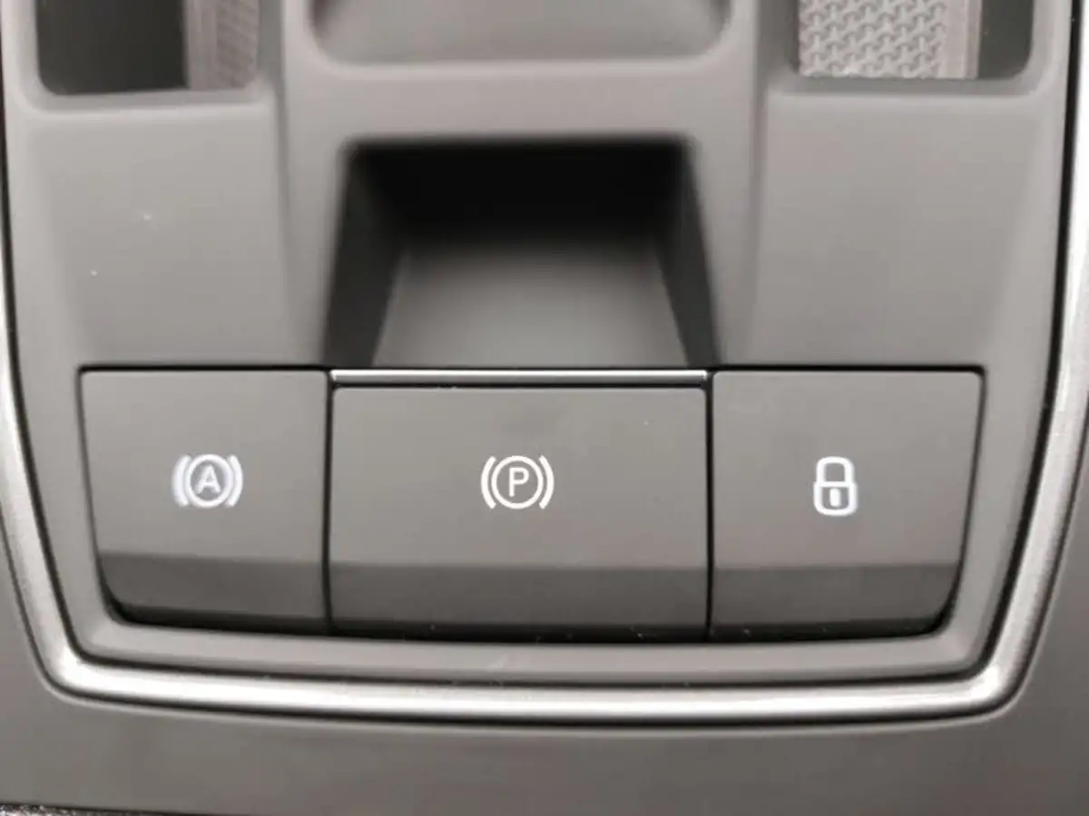 2024-cupra-formentor-15-tsi-v2-dsg-big-16