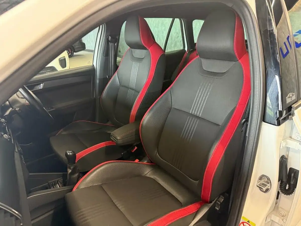 2018-skoda-fabia-10-tsi-monte-carlo-95ps-estate-big-34