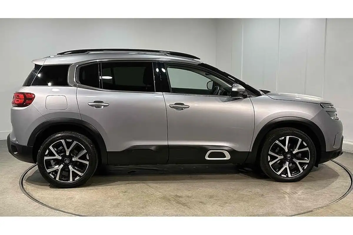 2020-citroen-c5-aircross-12-puretech-flair-plus-eat8-big-4
