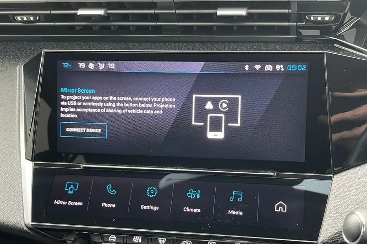 2024-peugeot-408-16-puretech-allure-premium-225ps-big-18