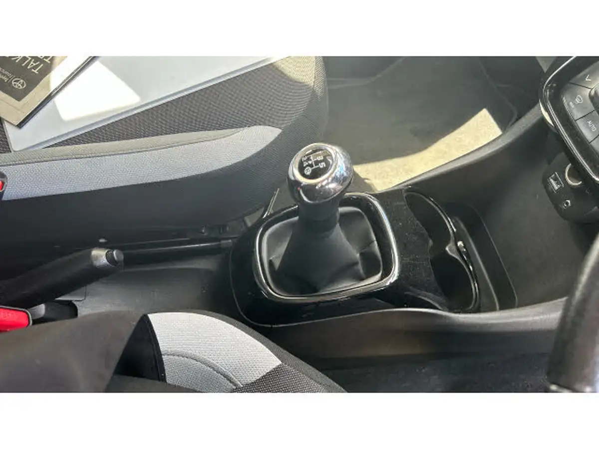 2018-toyota-aygo-10-vvt-i-x-style-71bhp-big-41