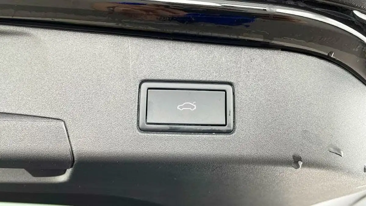2024-volkswagen-id4-e-match-286ps-77kwh-pro-big-29