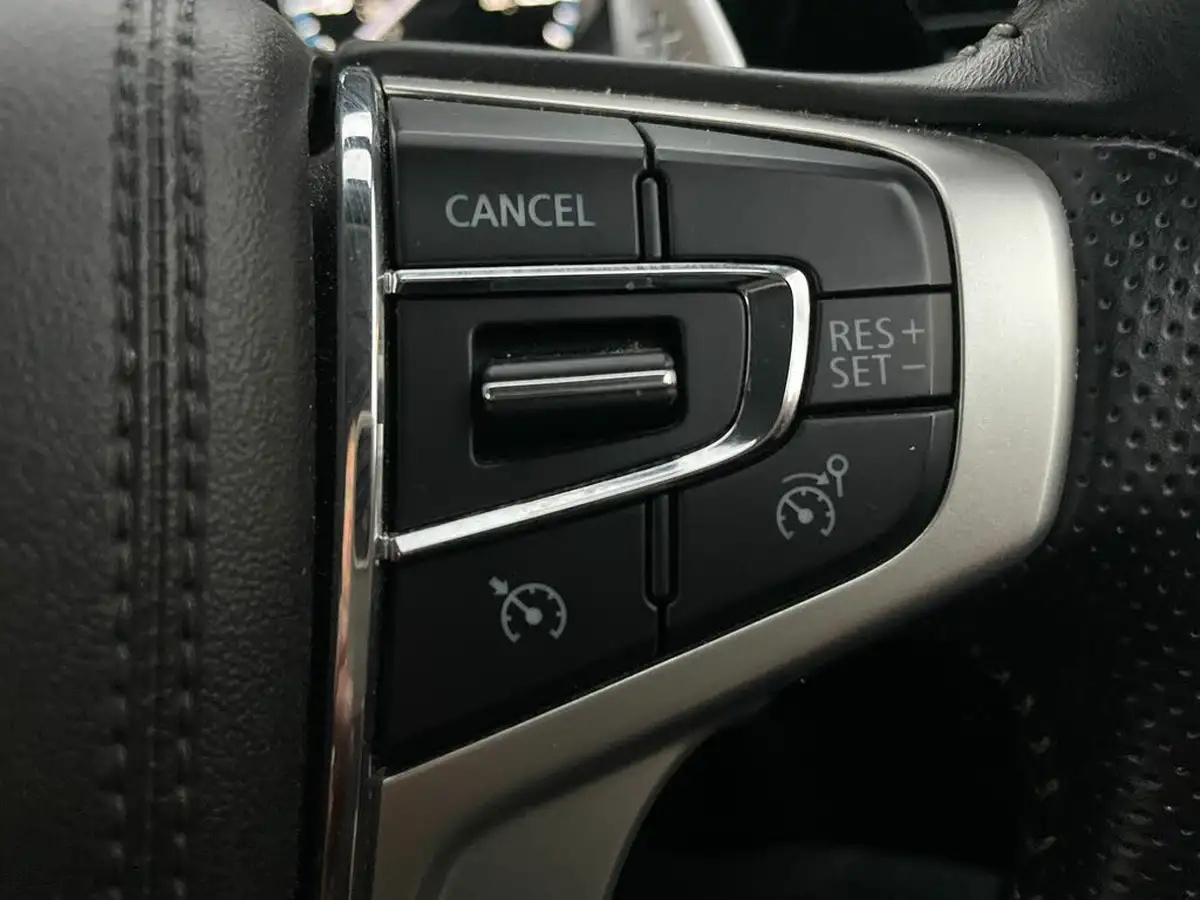 2021-mitsubishi-outlander-24-dynamic-phev-big-28