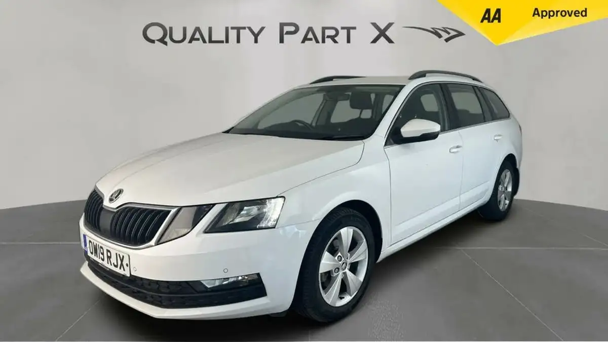 2019-skoda-octavia-16tdi-se-technology-estate-big-6