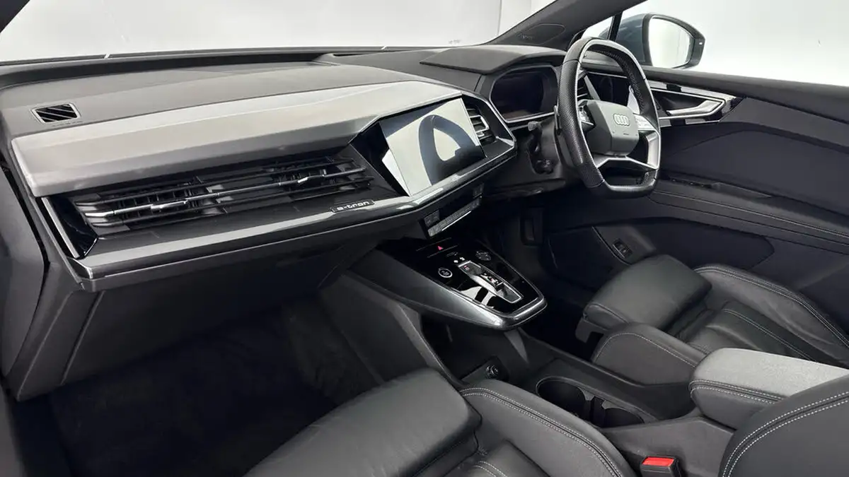 2022-audi-q4-e-tron-50e-s-line-station-wagon-big-8