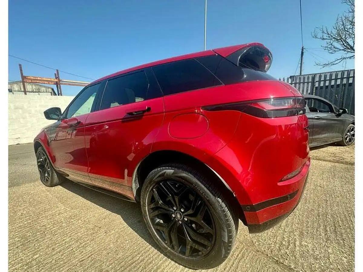 2021-land-rover-range-rover-evoque-15-p300e-r-dynamic-se-big-3