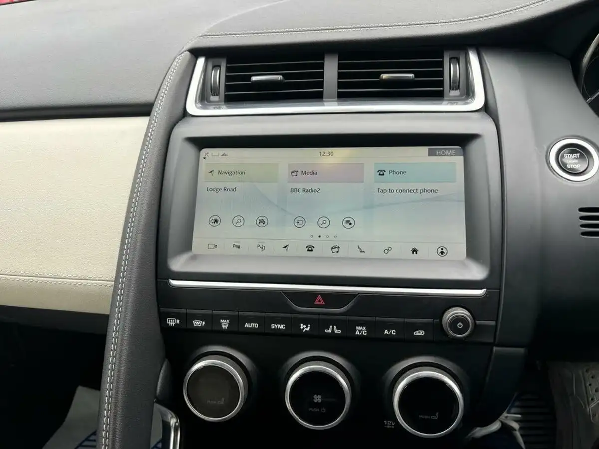 2020-jaguar-e-pace-20-i4-r-dynamic-se-249ps-big-11