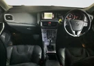 2018-volvo-v40-15-t3-inscription-small-1