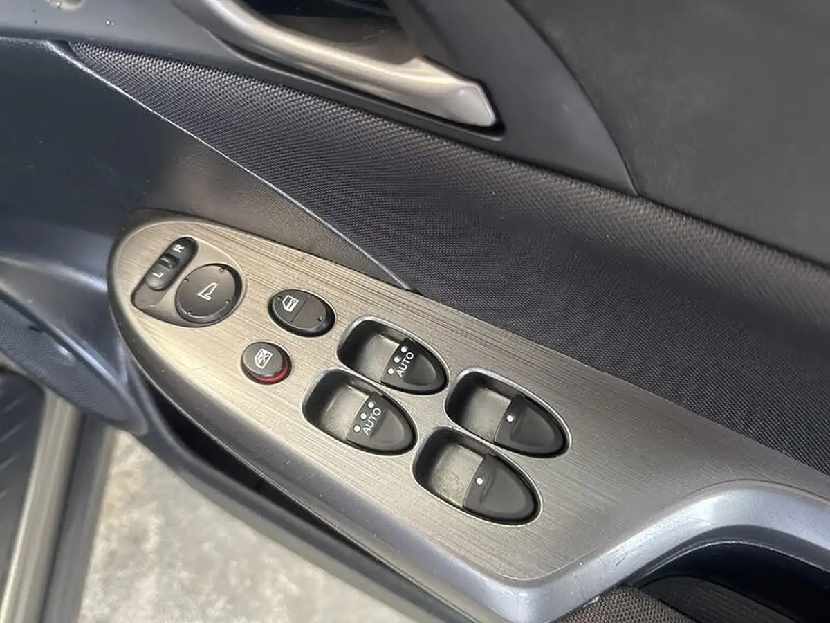 2009-honda-civic-18-se-138bhp-big-18